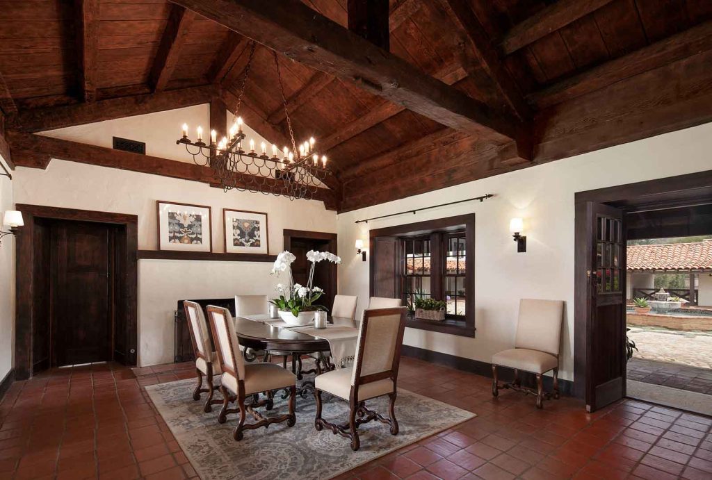 leesa-wilson-goldmuntz-ennisbrook-dining-room